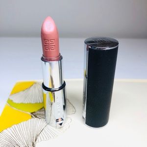 Givenchy Leather Lipstick- 211 Rose Ruban